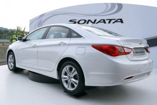 Новая модель Hyundai Sonata