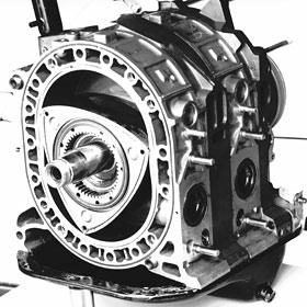 Роторно-поршневой двигатель